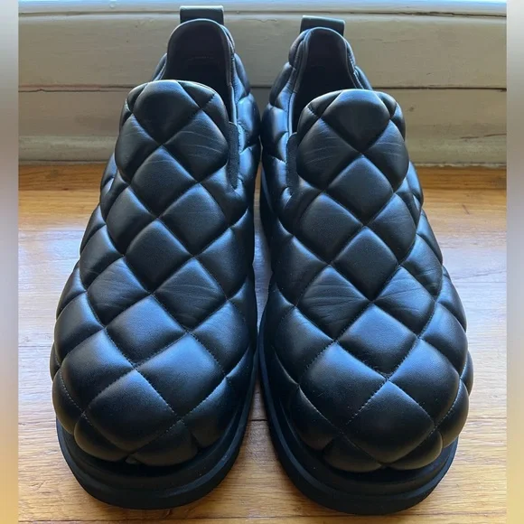 Bottega Veneta Quilted Slip-On Loafers - 42